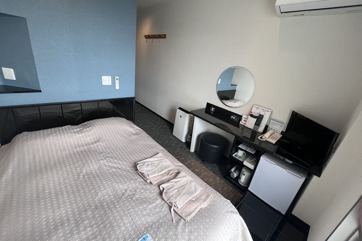 ผ้านวมขนเป็ด, โต๊ะทำงาน, Wi-Fi ฟรี, ผ้าปูที่นอน