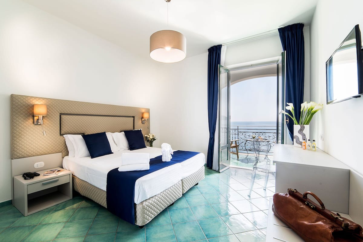 Deluxe Room, Sea View