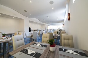 Free daily buffet breakfast - Hotel Sole Splendid (Maiori)