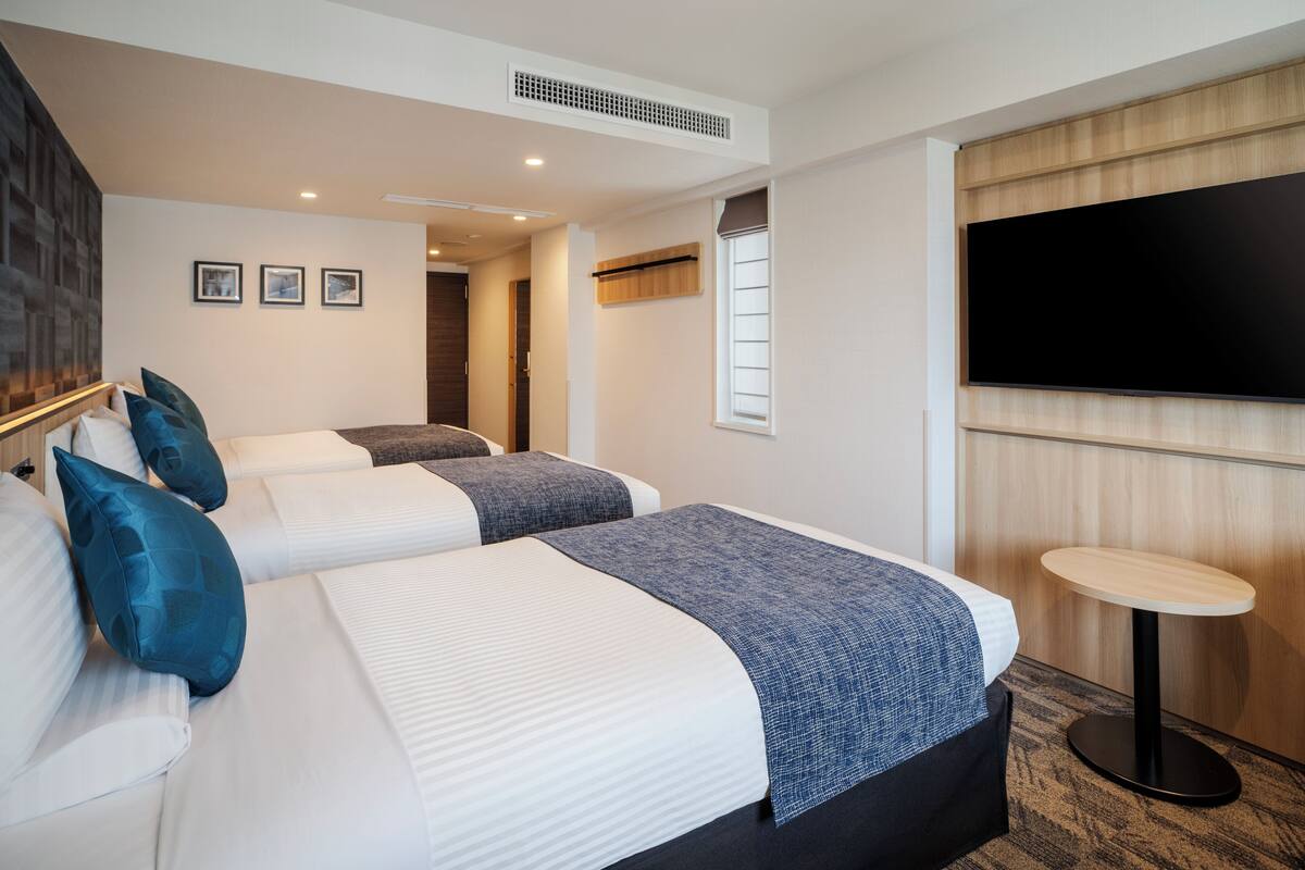 Renewal Superior Triple Room, Non Smoking | In-room safe, desk, blackout curtains, iron/ironing board (on request)