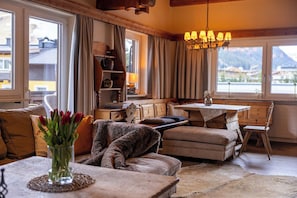 Reception -  Hotel Gluecksschmiede (Saalbach-Hinterglemm)