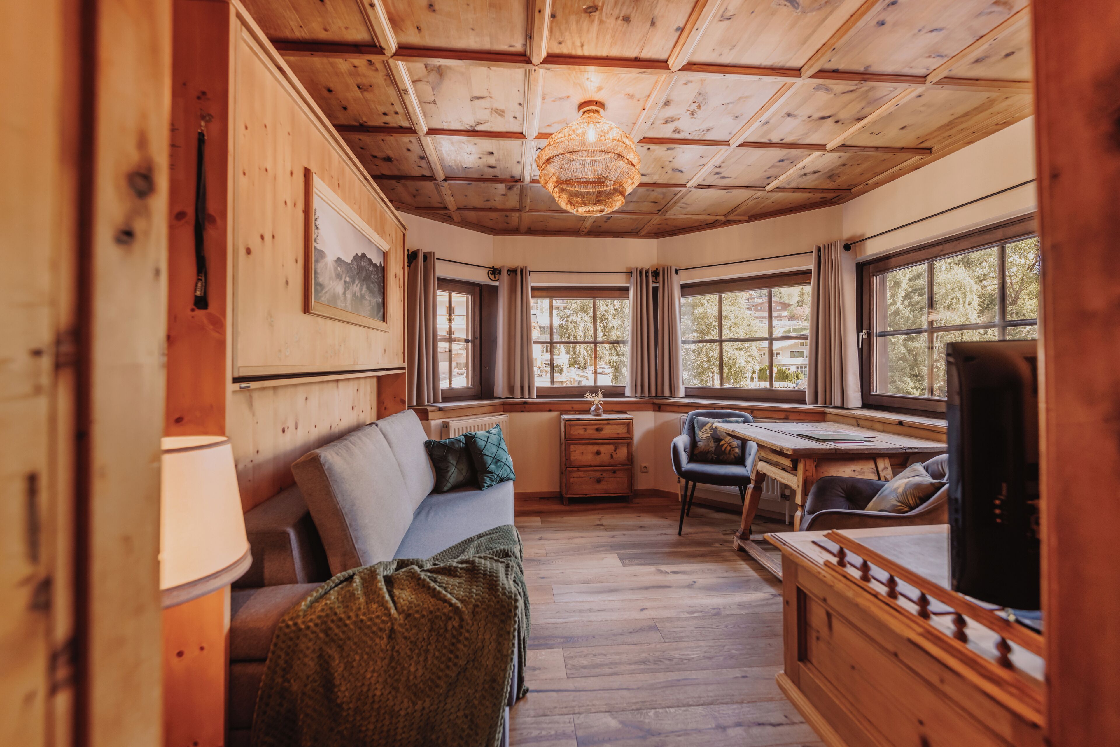 hypo-allergenic bedding, minibar, in-room safe, individually decorated