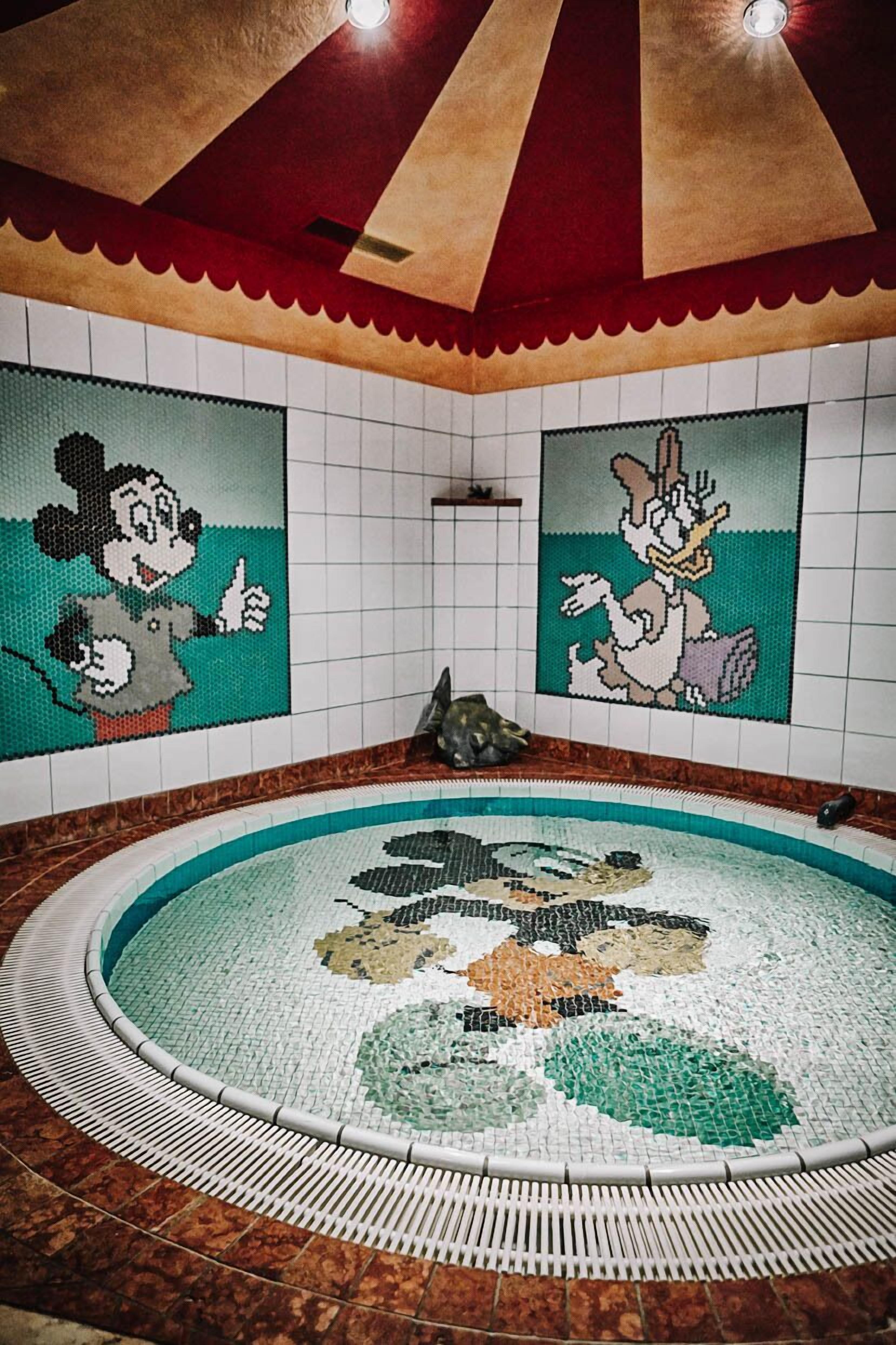 sauna, body treatments, body wraps, body scrubs, facials