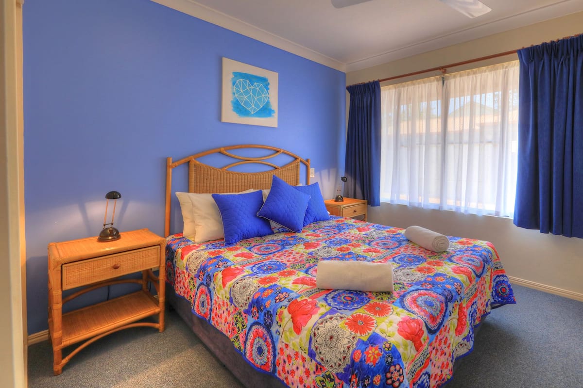 Standard Apartment, 2 Bedrooms, Kitchen (apartment) | Iron/ironing board, free WiFi, bed sheets