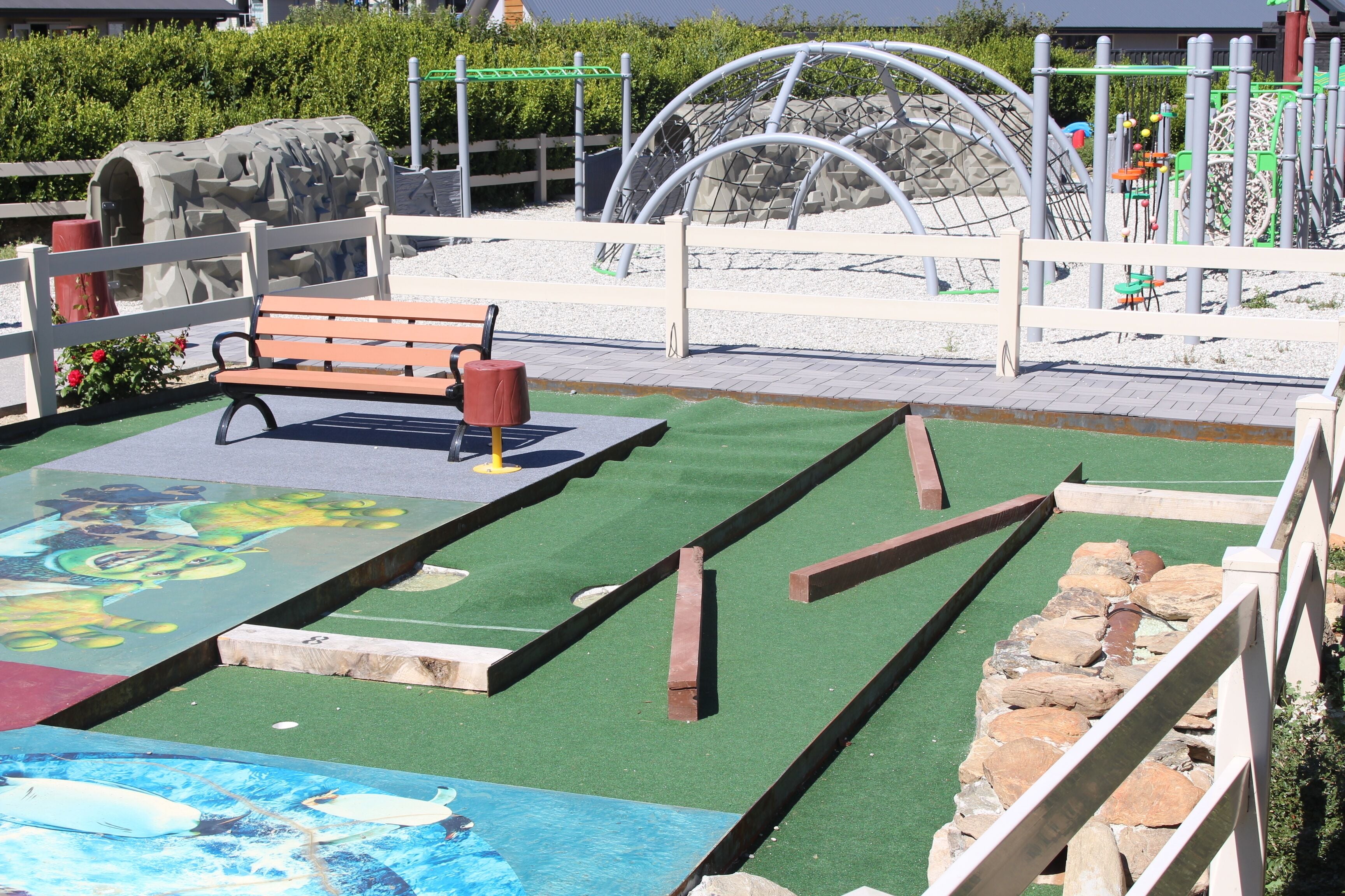 Außen-Kinderspielplatz