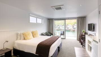 Soundproofing, iron/ironing board, free WiFi, bed sheets