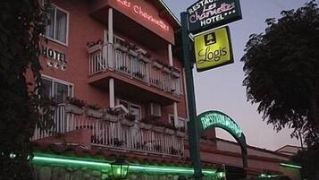 Fachada del alojamiento