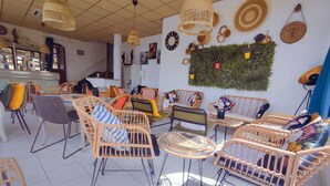 Bar (on property) - Gabrielle Hotel (Aiguines)