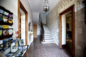 Reception hall