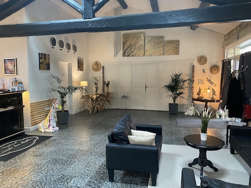 Hotel L'Escale des Alpilles