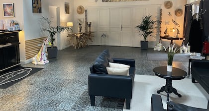 Hotel L'Escale des Alpilles