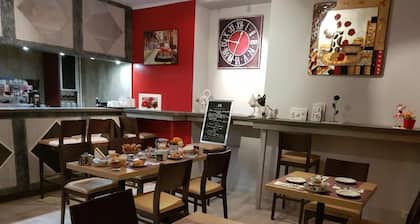 Logis Hotel Les Carillons
