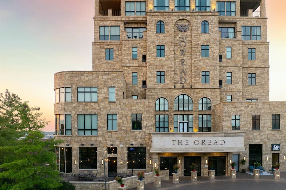 The Oread Lawrence, Tapestry Collection by Hilton