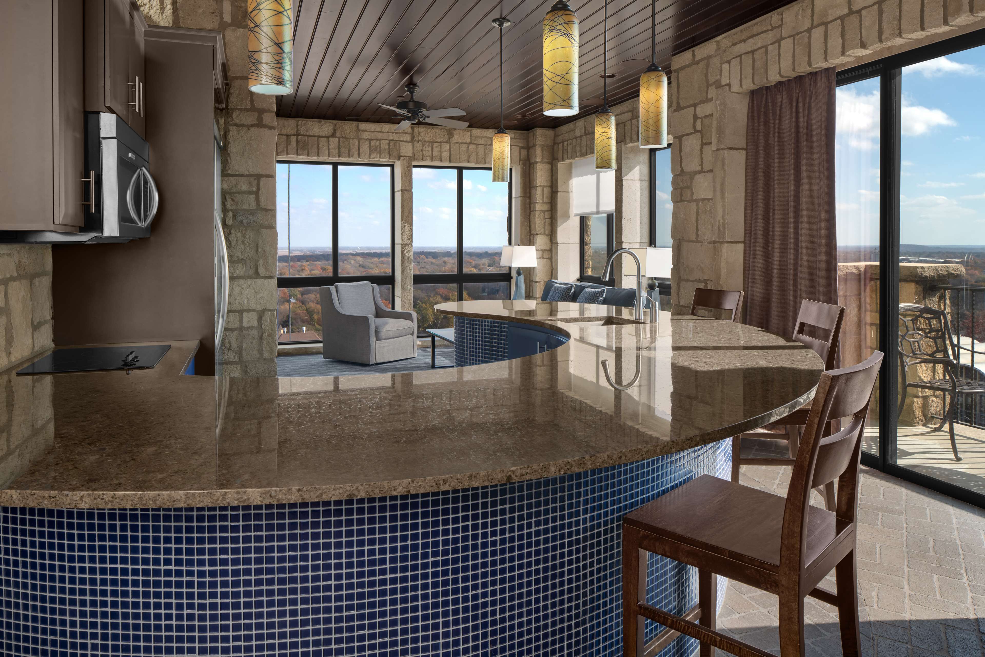 Condo, 1 King Bed | Private kitchen | Fridge