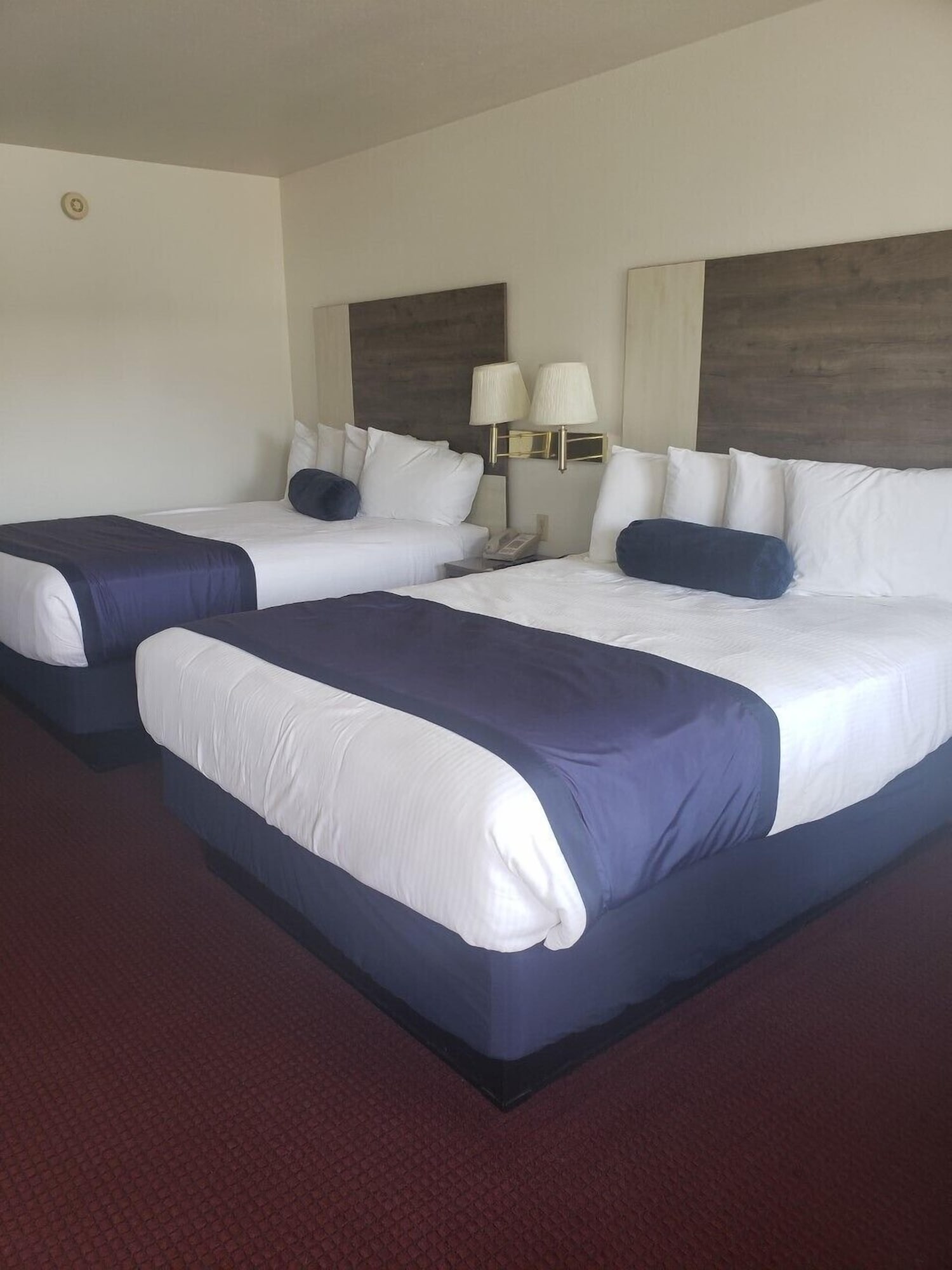 2 Star Hotels