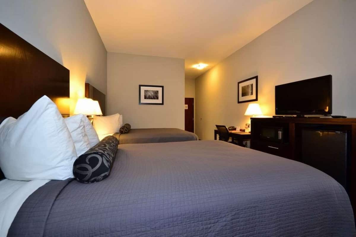 Surmatelas, coffres-forts dans les chambres, bureau