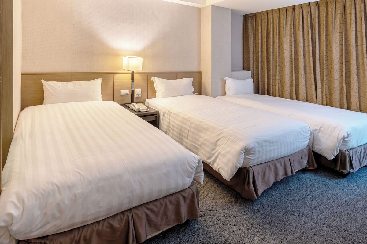 Superior Triple Room