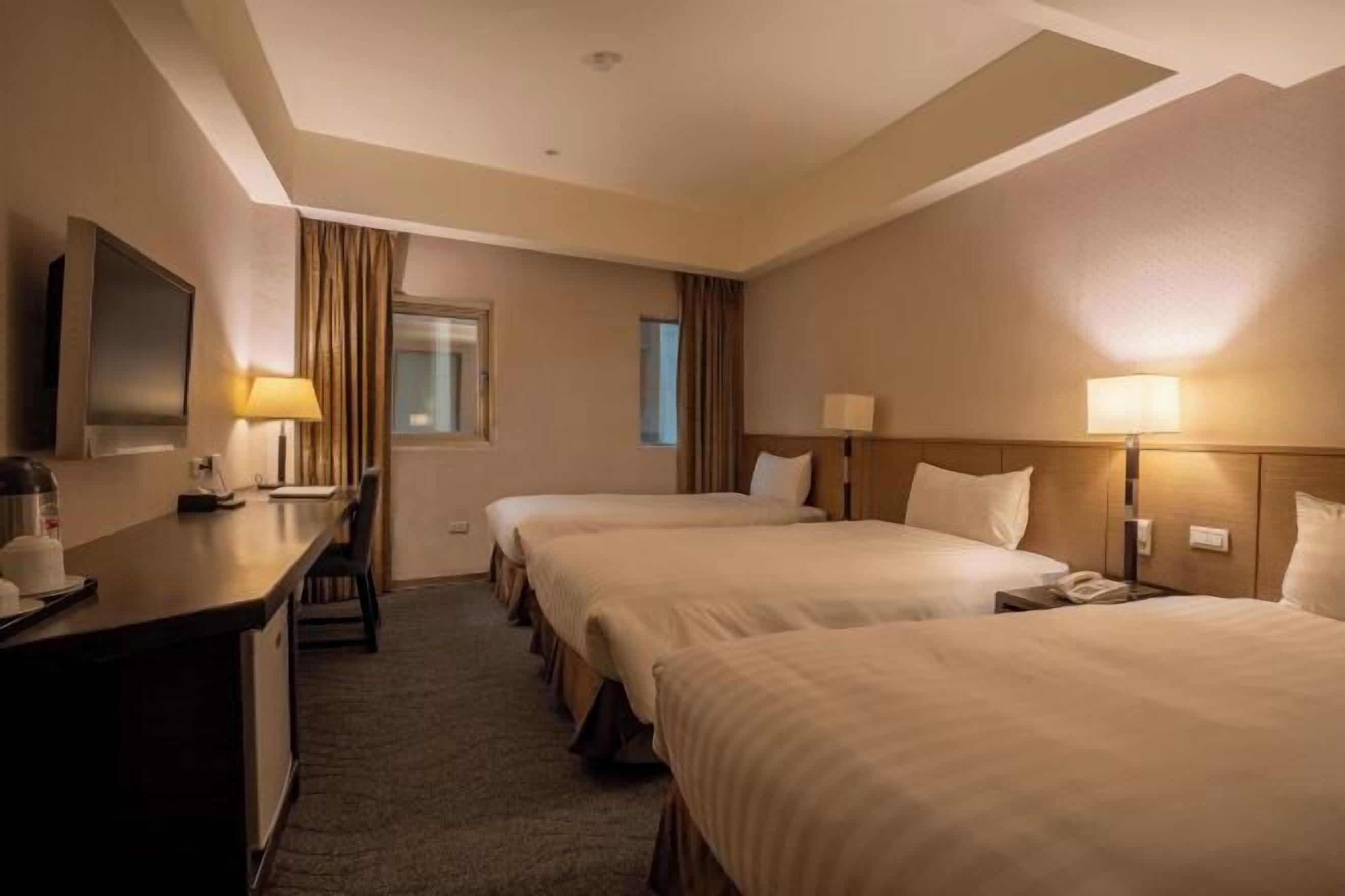 Verduisterende gordijnen, geluiddichte muren