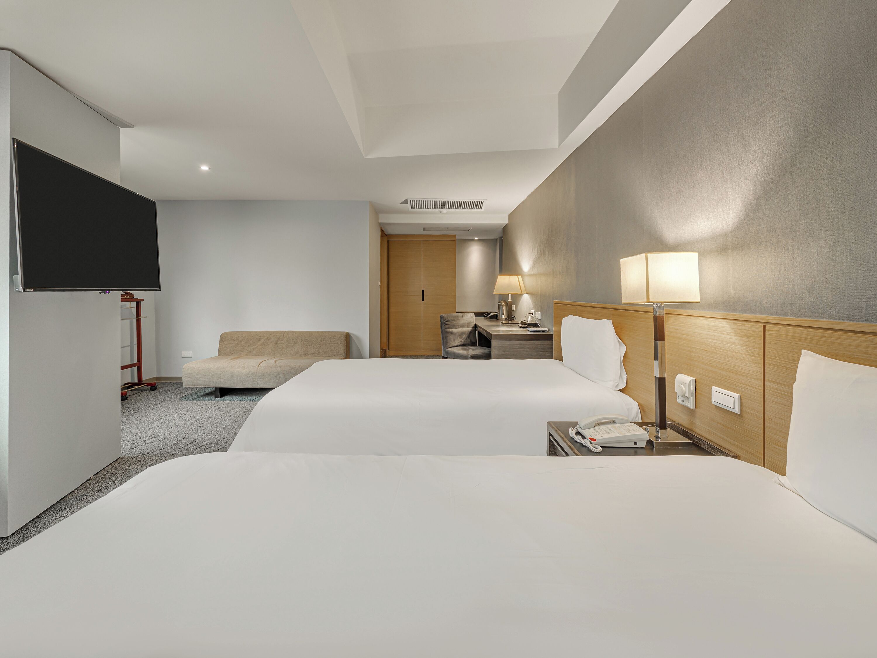 Executive Twin Room | Blackout drapes, soundproofing, iron/ironing board (on request)