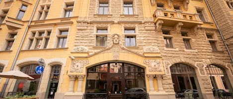 Entrée de l’hébergement