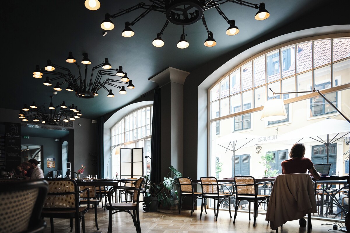 Cafe image of Neiburgs Hotel