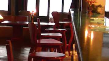 Bar (en la propiedad)