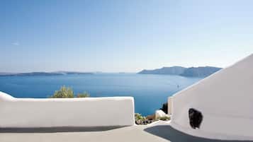 Standard Double Room (Caldera View) | Terrace/patio