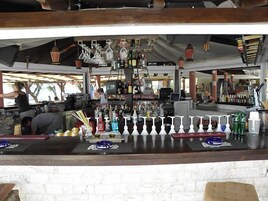酒吧（店内）