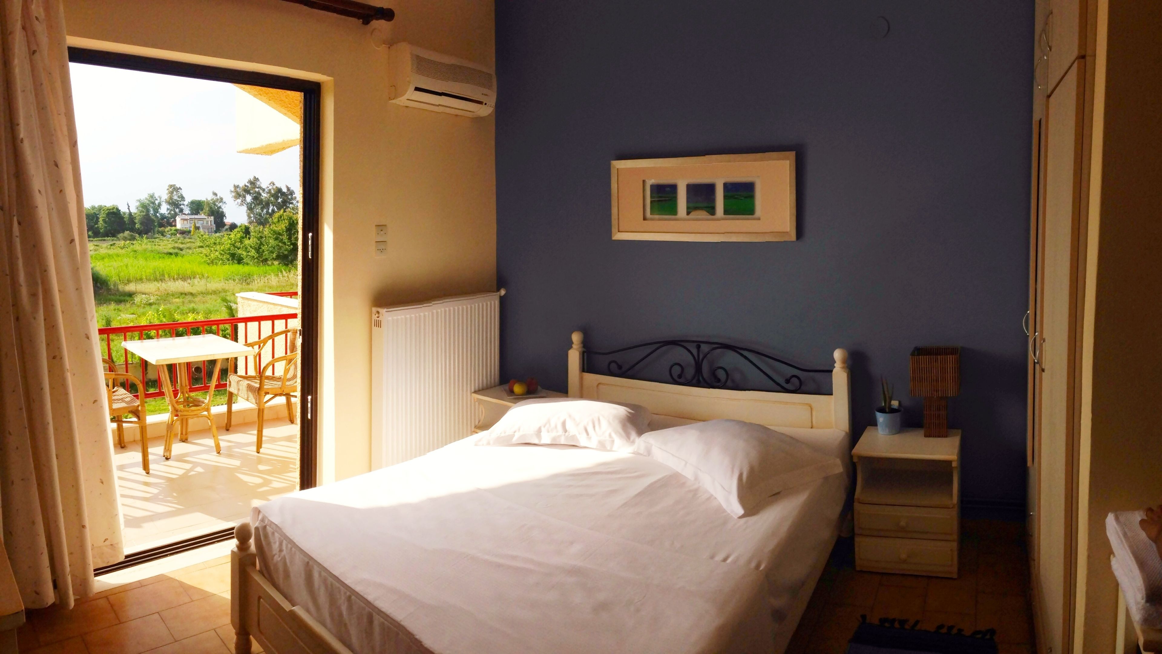 Standard-Studio, 1 Schlafzimmer, zum Garten hin | Pillowtop-Betten, Bügeleisen/Bügelbrett, Babybetten, kostenloses WLAN