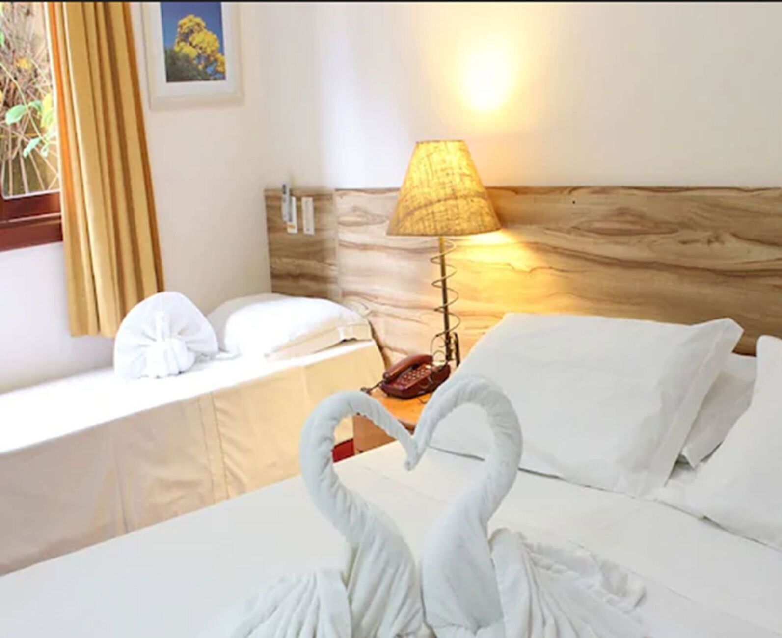 Minibar, in-room safe, free WiFi, bed sheets