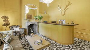 Lobby - Welbeck Manor (Plymouth)