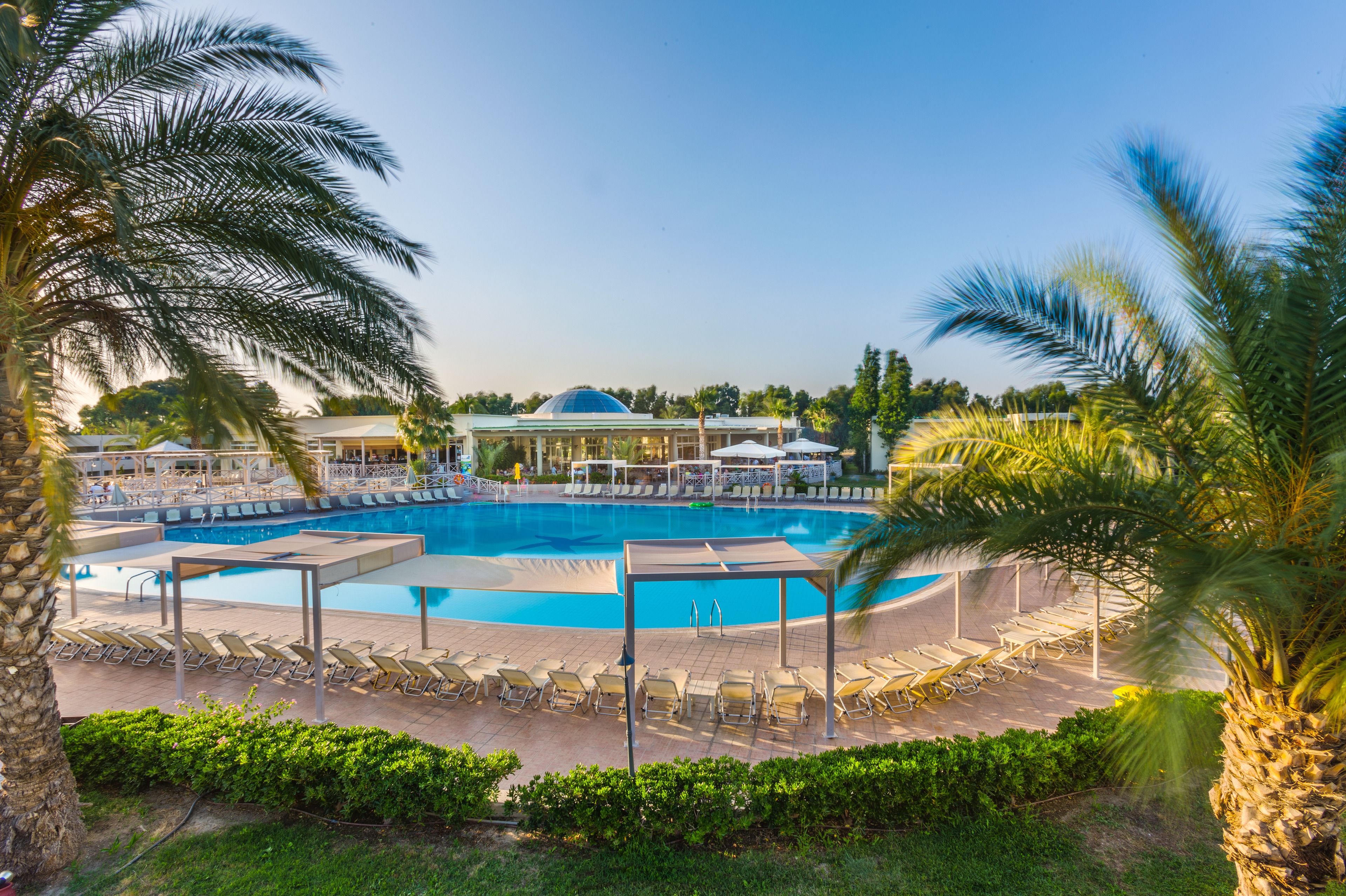 Photo - Kipriotis Maris Suites