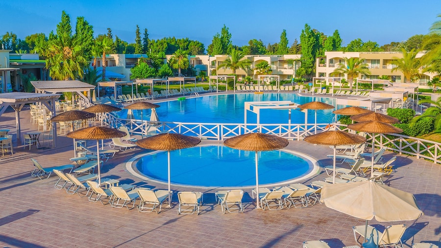 Kipriotis Maris Suites by Anayia All Inclusive Resorts