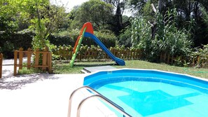 Outdoor pool - Georgina Apartments (Corfu)