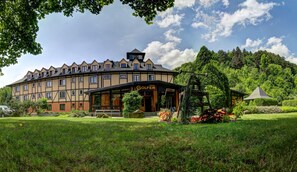 Property entrance - Hotel Golfer (Kremnica)