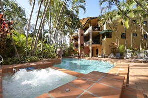 Outdoor pool, pool loungers