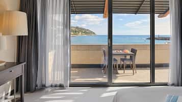 Deluxe-Doppel- oder -Zweibettzimmer, Meerblick | Ausblick vom Zimmer