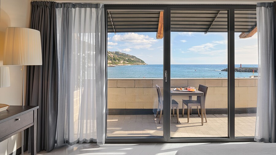 Hotel Riviera dei Fiori