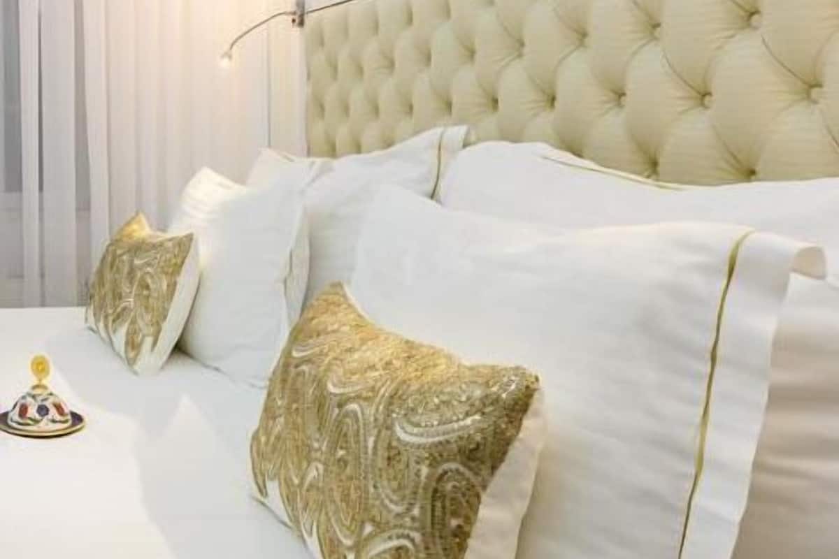 Bayram Palace - Luxury Apartment, Annex Building | In-room safe, blackout drapes, soundproofing, bed sheets