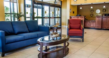 Comfort Inn & Suites Franklin East