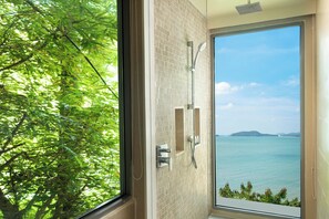 Villa, 1 Bedroom, Oceanfront (View) | Bathroom