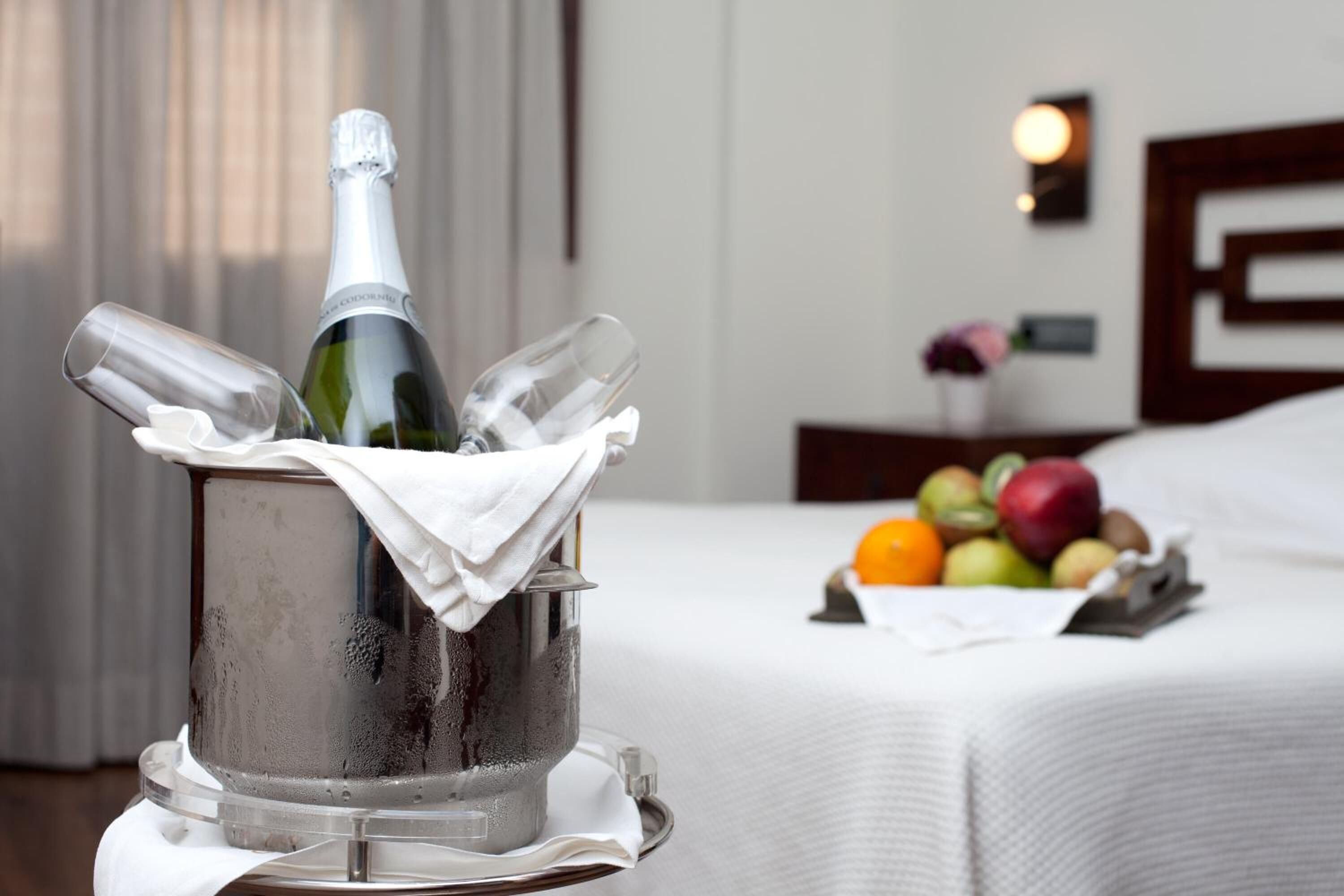 minibar, in-room safe, desk, iron/ironing board