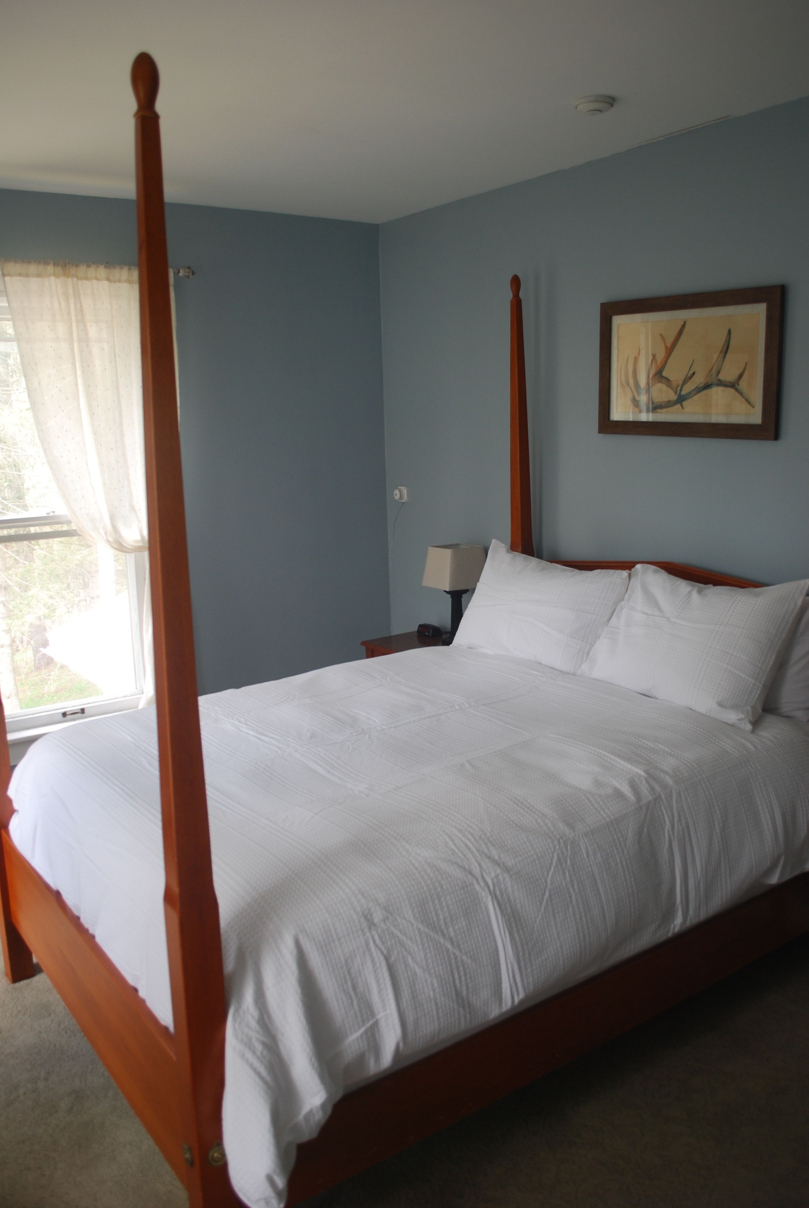 Deerfield | Egyptian cotton sheets, hypo-allergenic bedding, pillowtop beds
