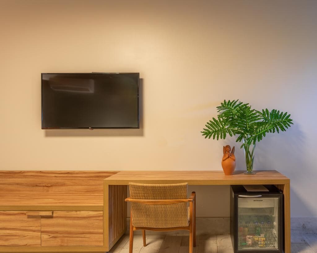 premium room | 1 bedroom, minibar, in-room safe, desk