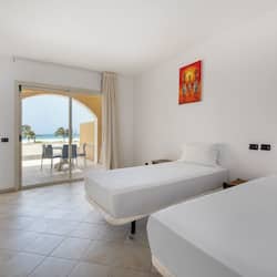 1 bedroom, minibar, in-room safe, desk
