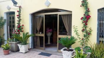 Façade de lâhĂ©bergement