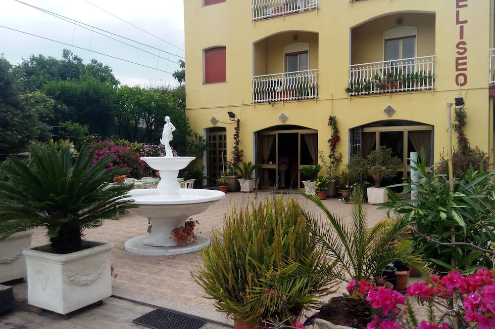 Hotel Eliseo