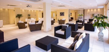 Sala de estar en el lobby
