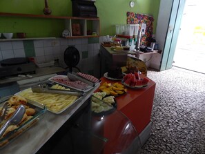 Buffet - Laranjeiras Hostel (Salvador)