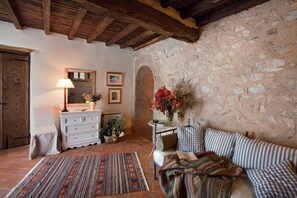 Living area - Borgo della Marmotta - Farm Home (Spoleto)
